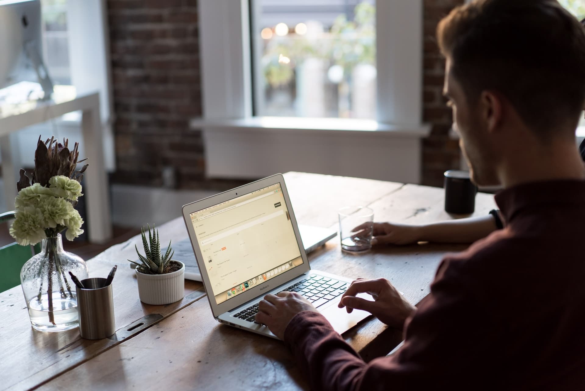 4 Reasons to Start a Business in Your 30s
